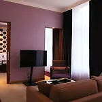 Sofitel Legend The Grand Hotel