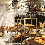 Sofitel Legend The Grand 5*