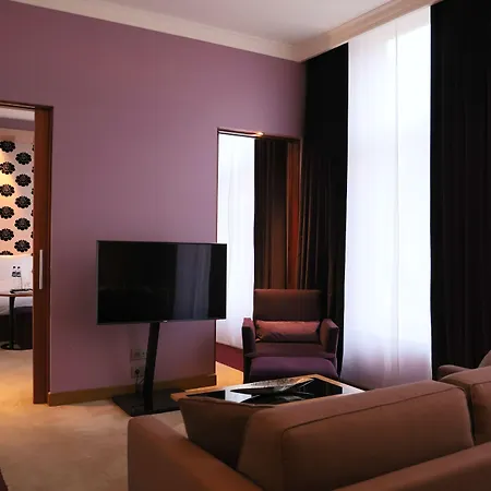 Sofitel Legend The Grand Hotel