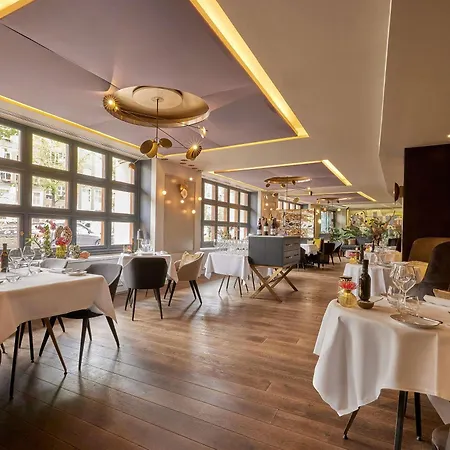 Отель Sofitel Legend The Grand 5*