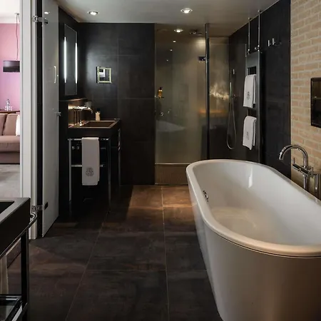 Отель Sofitel Legend The Grand