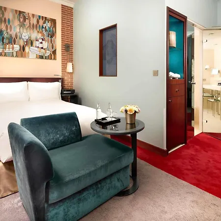 Hotel Sofitel Legend The Grand 5*