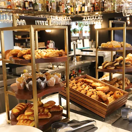 Hotel Sofitel Legend The Grand 5*